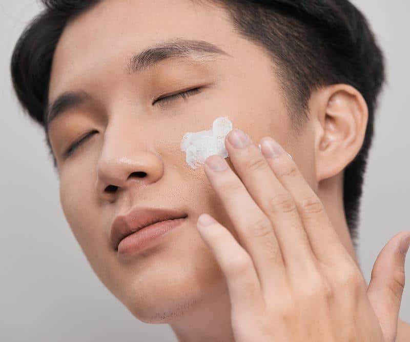 Every Guy Should Know This 10-Step Korean Skincare Routine