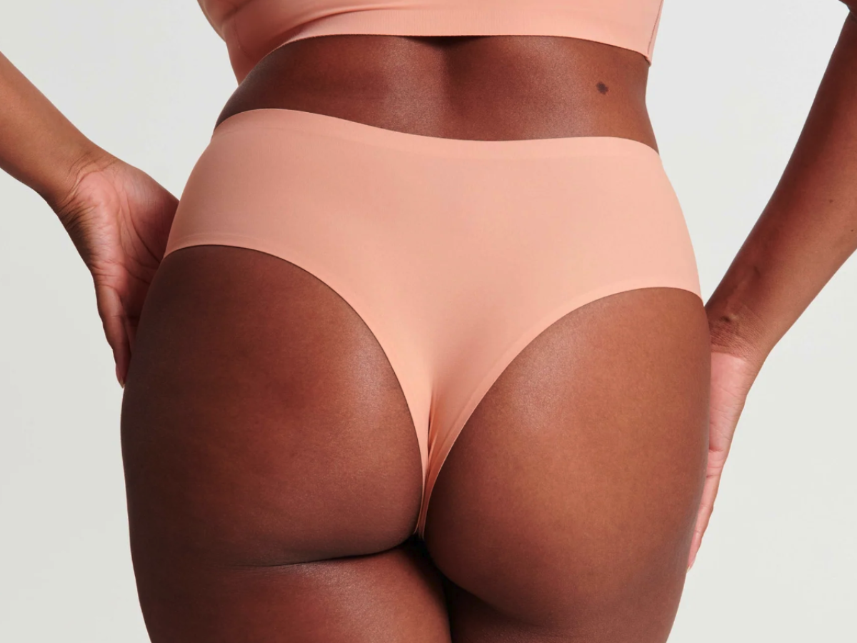 Elevating Your Style: Choosing The Perfect High-Waist Thong