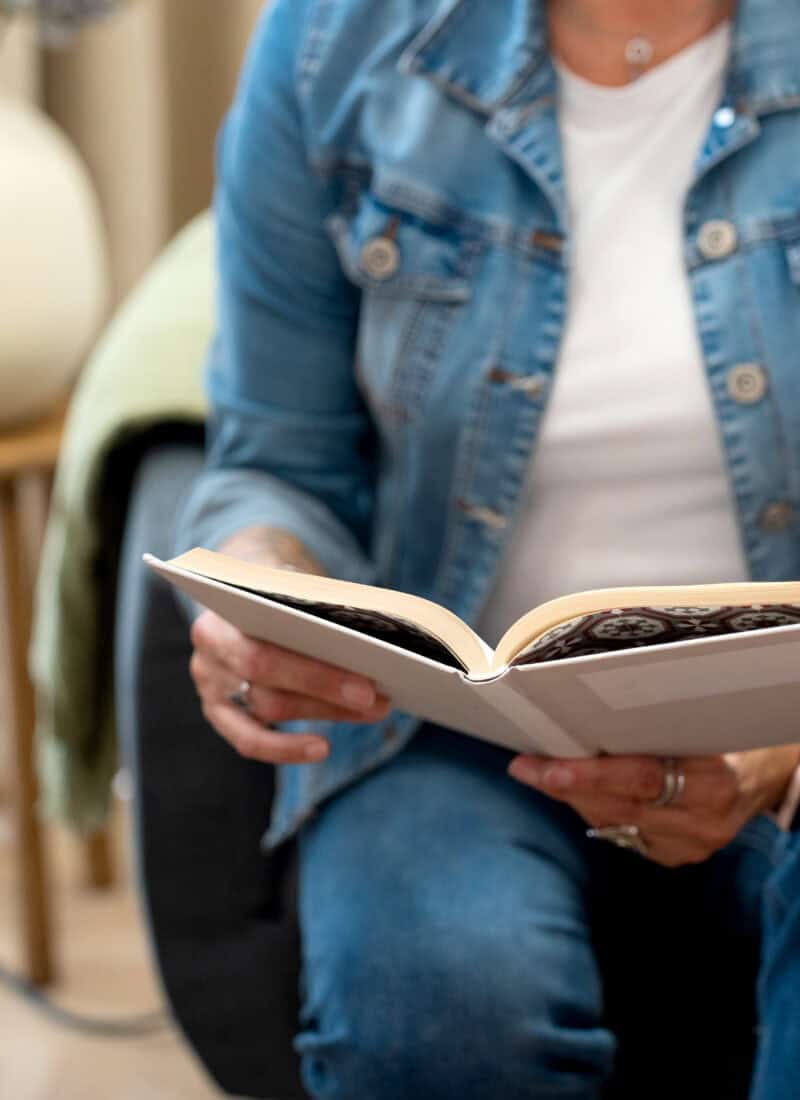 How to Host a Book Club That People Genuinely Look Forward To